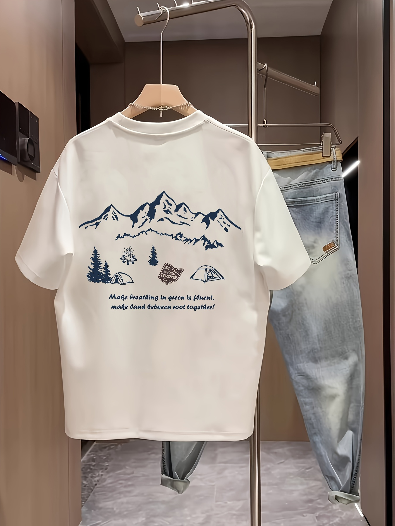 Outdoor Adventure Quotes - Мужская футболка из 100% хлопка с