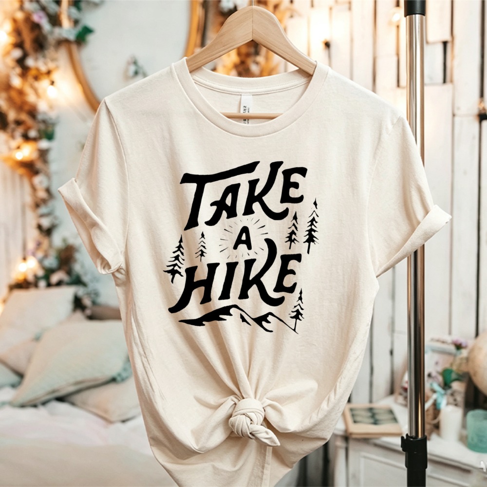 Outdoor Adventure Quotes - Футболка с принтом «Выйди на прогулку: